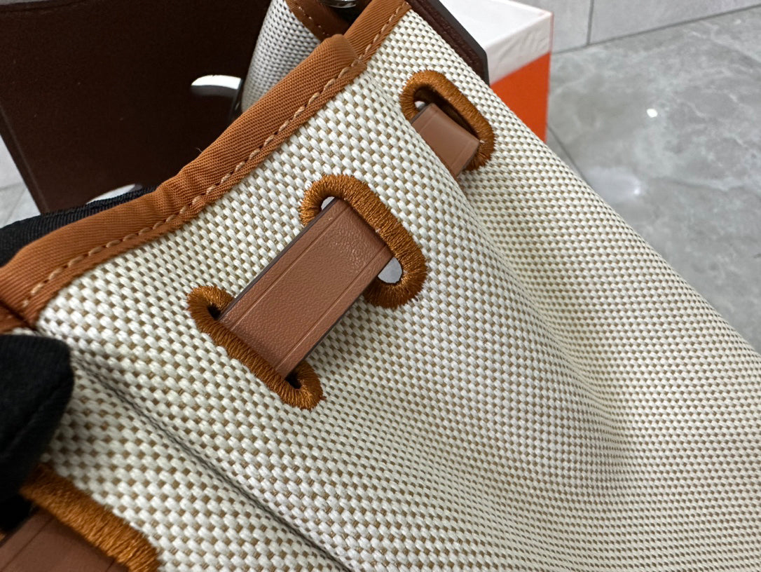Hermès Herbag 31cm Limited Two-Tone Tote | French Leather & Canvas | Preppy Vintage Day Bag