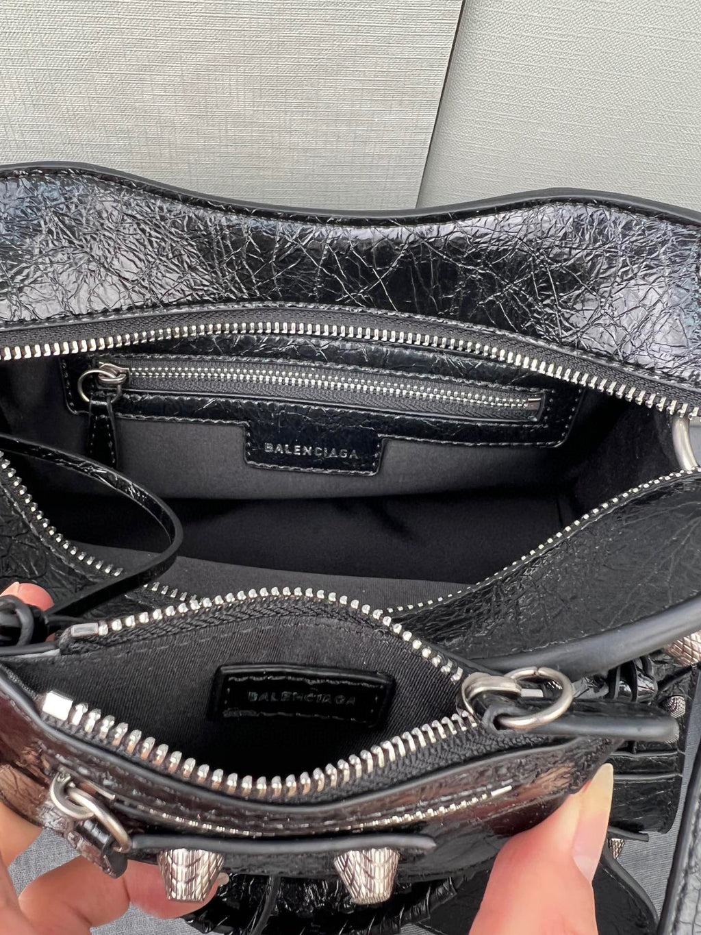 Black Paris Neo Cagole Biker Bag 2023 - Edgy Heart Mirror Bucket Bag | 26cm Statement Piece