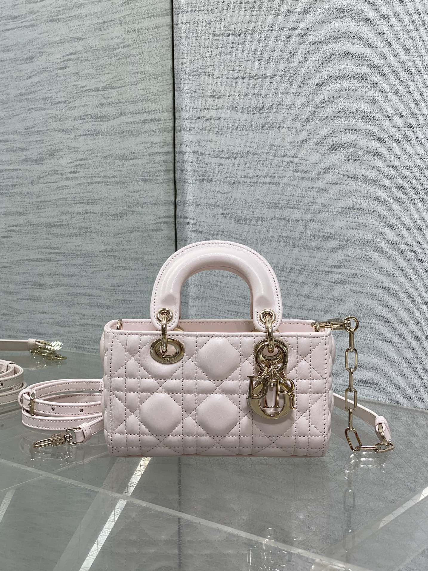 2025 New D-Joy Lambskin Bag Vintage Diana Style Short Chain  Long Strap Retro Rectangle Handbag for Women