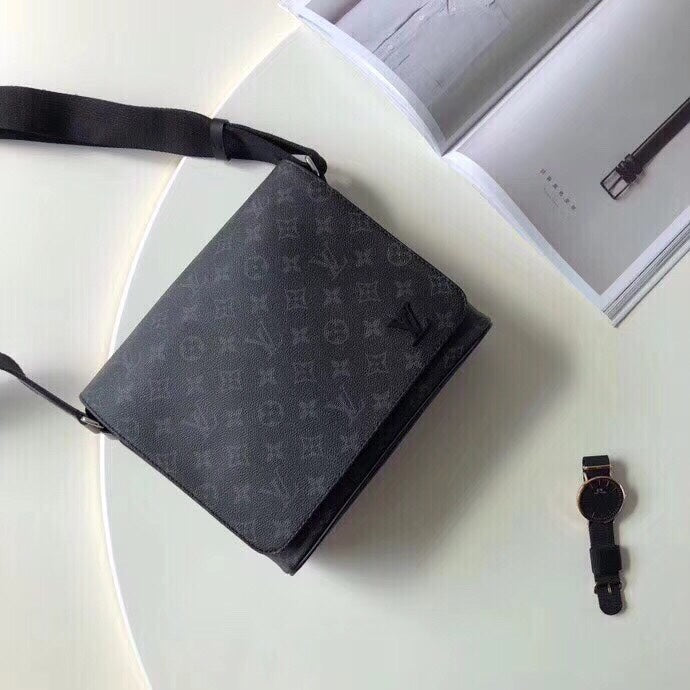 Top Original Men's Crossbody Bag Small 22x25x8cm Monogramme Eise Canvas Adjustable Strap Magnetic Closure (Full Packaging Included)